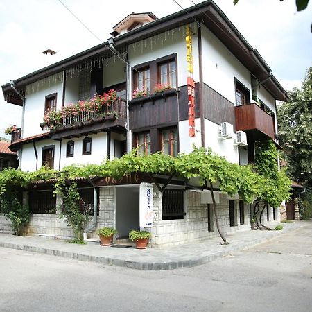 Oazis Family Hotel Lovech Ngoại thất bức ảnh