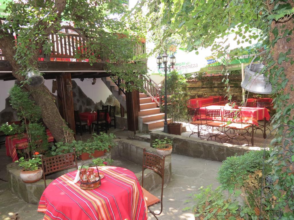 Oazis Family Hotel Lovech Ngoại thất bức ảnh