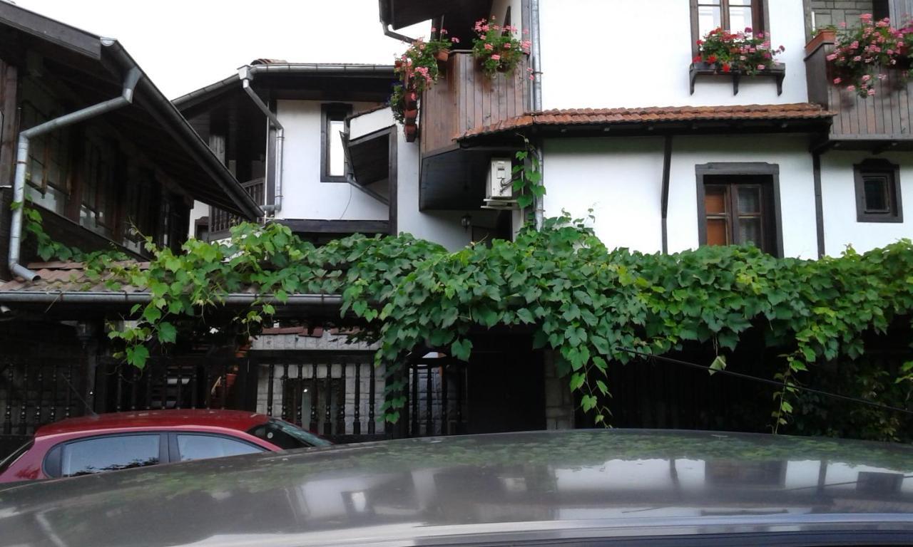 Oazis Family Hotel Lovech Ngoại thất bức ảnh