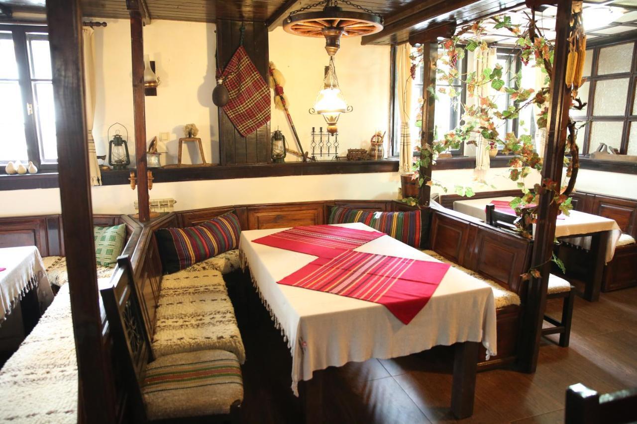Oazis Family Hotel Lovech Ngoại thất bức ảnh