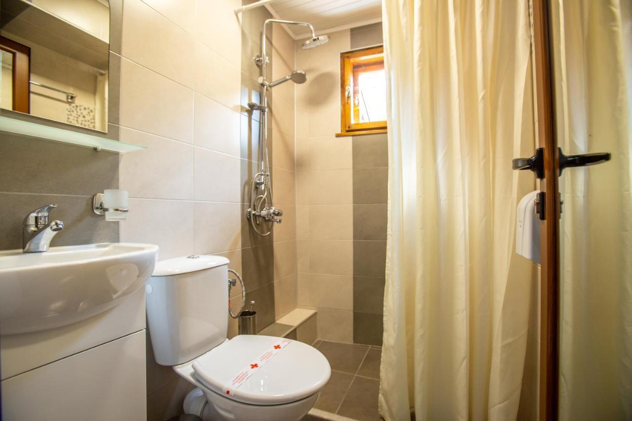 Oazis Family Hotel Lovech Ngoại thất bức ảnh
