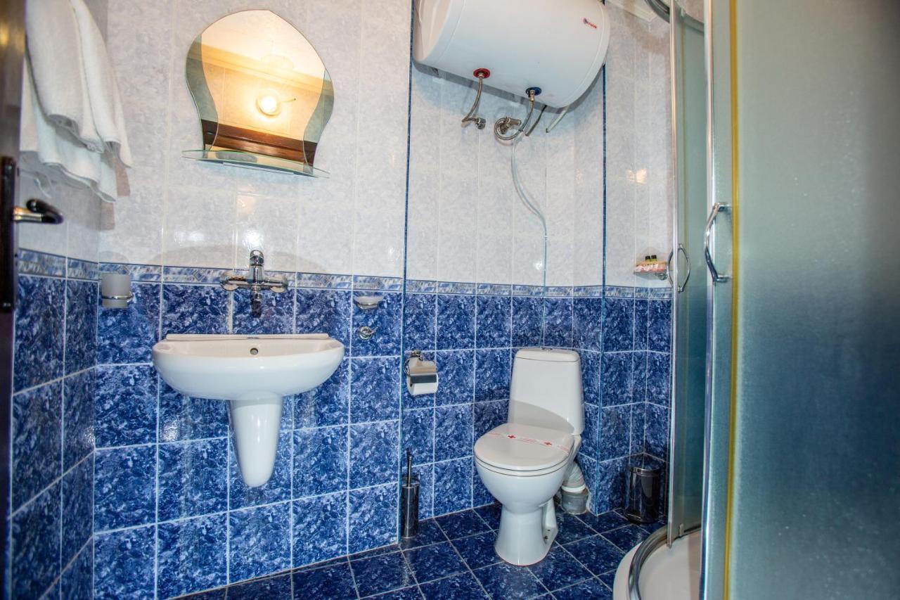 Oazis Family Hotel Lovech Ngoại thất bức ảnh